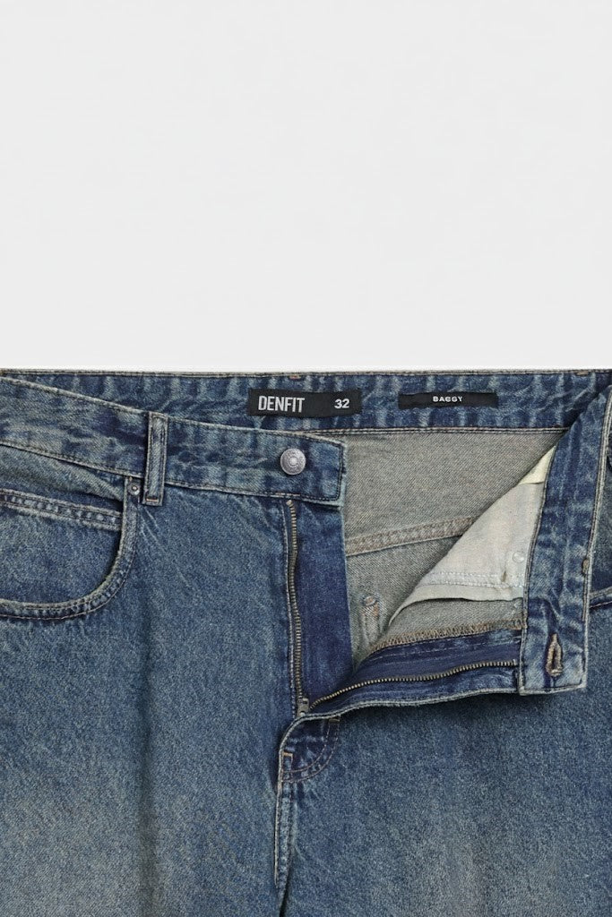 Blue Baggy Jean — Streetwear Comfort Evolved