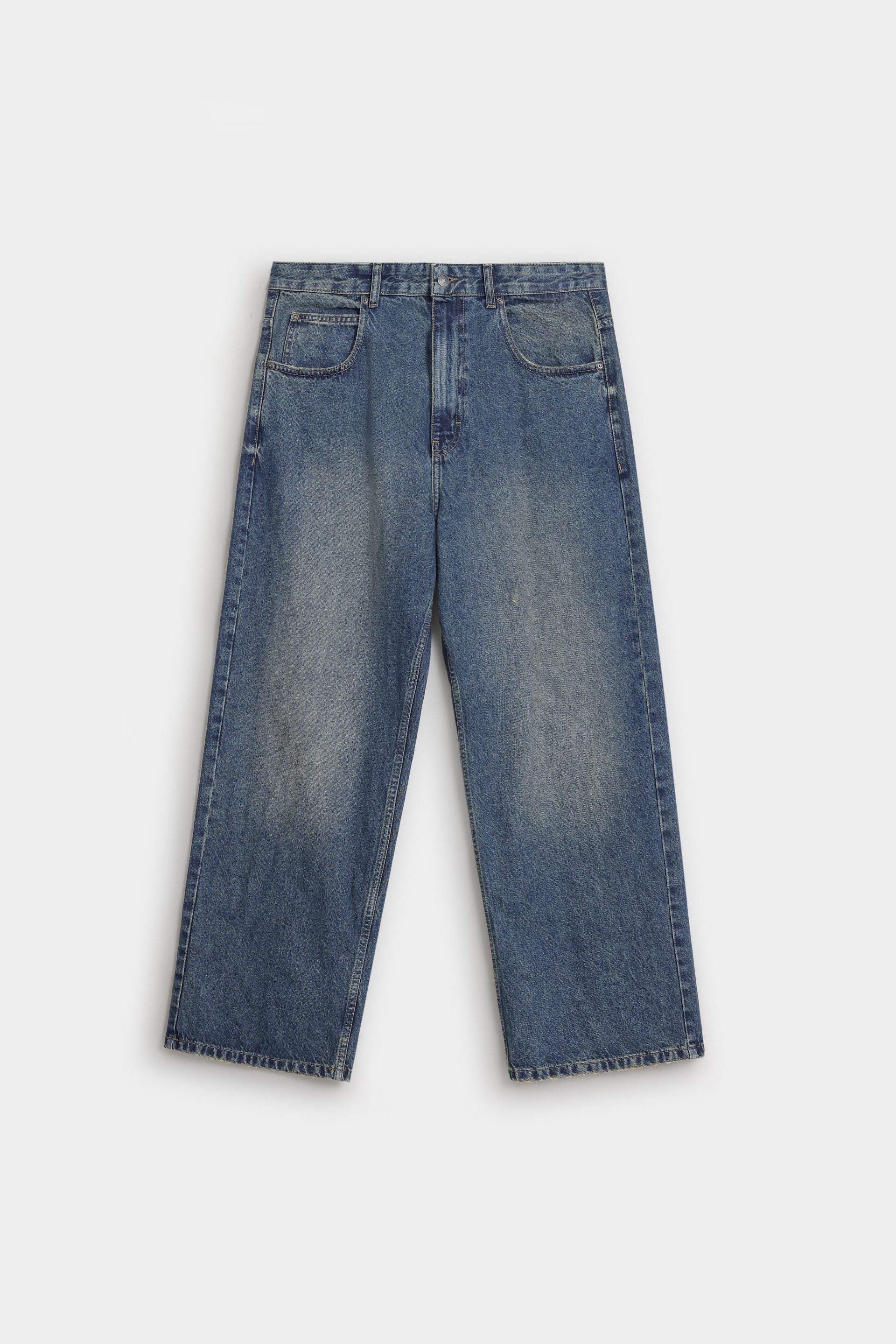 Blue Baggy Jean — Streetwear Comfort Evolved